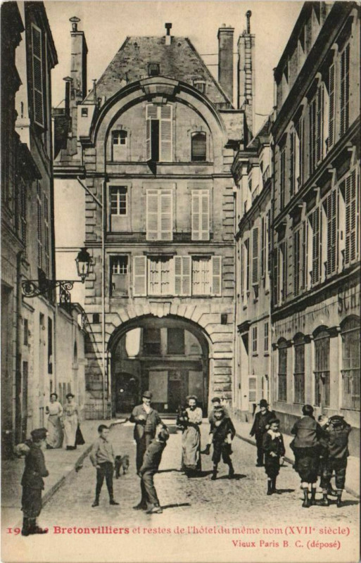 Carte postale ancienne Paris 4e Rue Bretonvilliers à Paris 4e