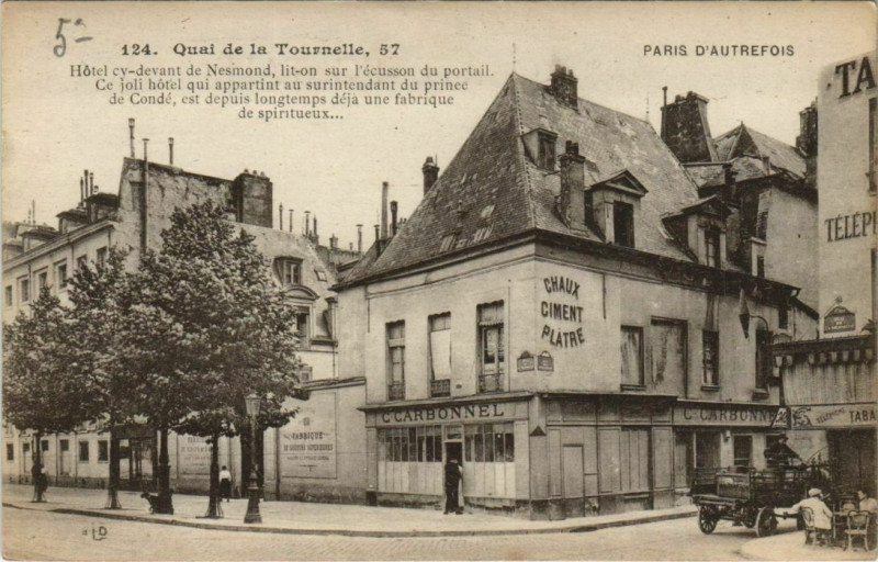 Carte postale ancienne Paris 5e 57, Quai de la Tournelle hotel de Nesmond à Paris 5e