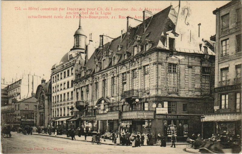 Carte postale ancienne Paris 4e 21, Rue Saint-Antoine Hotel Lorraine à Paris 4e