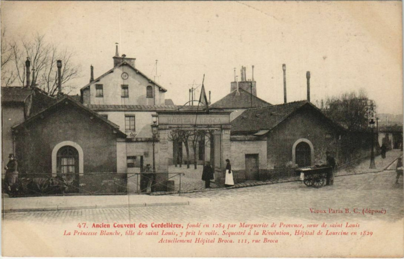 Carte postale ancienne Paris 13e 111, Rue Broca Couvent des Cordelieres à Paris 13e