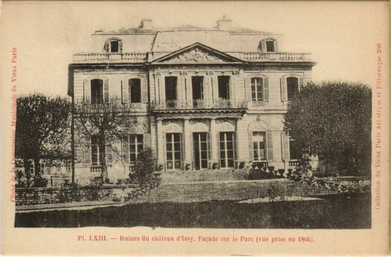 Carte postale ancienne Paris 15e Chateau d'Issy Facade sur le Parc à Issy-les-Moulineaux