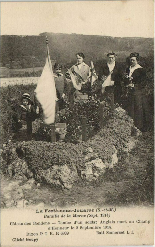 Carte postale ancienne La Ferte-Sous-Jouarre Bataille de la marne tombe soldat Anglais à Jouarre
