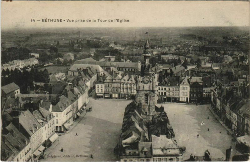 Carte postale ancienne Bethune Vue prise de la Tour de l'Eglise