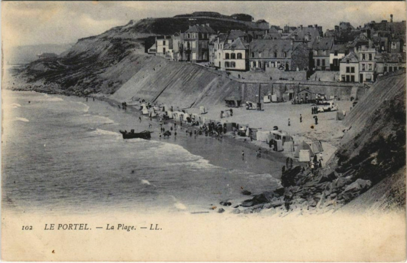 Carte postale ancienne Le Portel La Plage au Portel