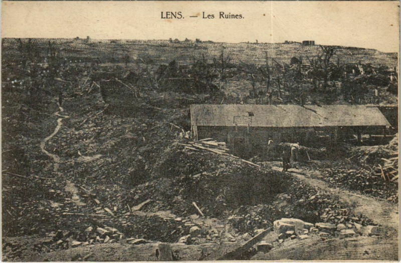 Carte postale ancienne Guerre Lens Les Ruines à Lens