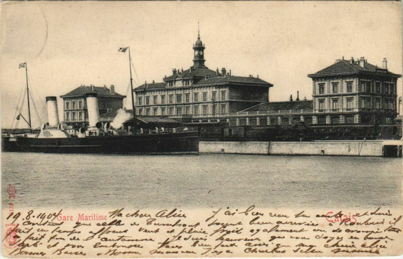 Carte postale ancienne Calais gare Maritime à Calais