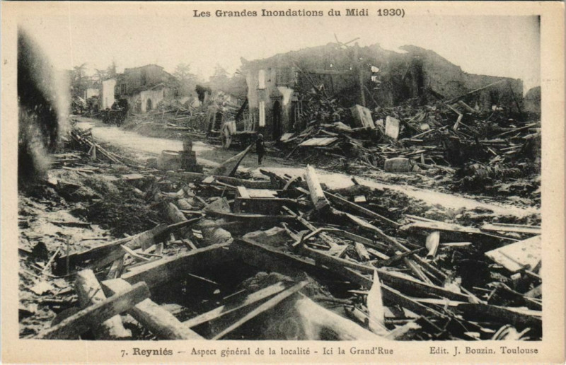 Carte postale ancienne Inondation Reynies Aspect général