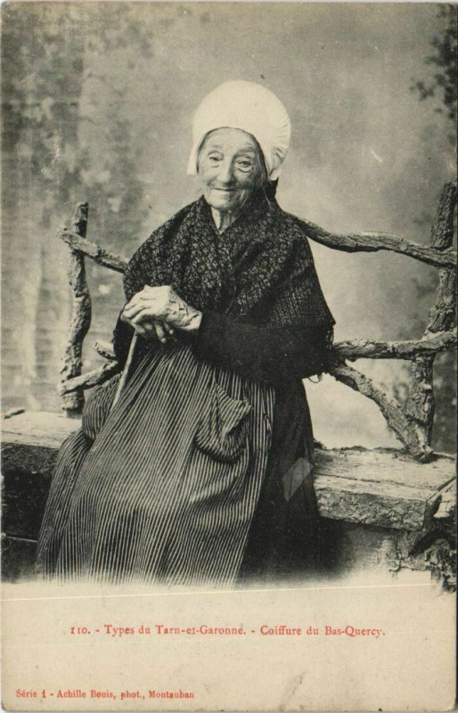 Carte postale ancienne Bas-Quercy Coiffure