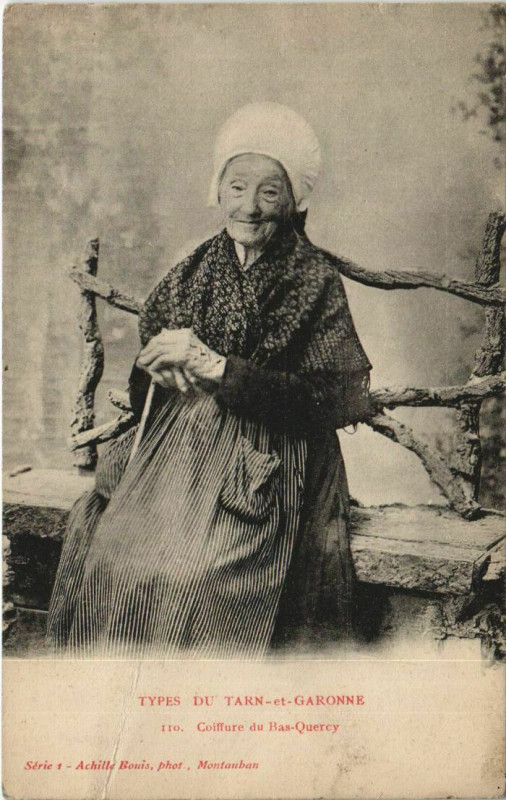 Carte postale ancienne Bas-Quercy Coiffure