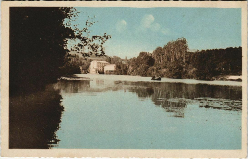 Carte postale ancienne Loubejac vue sur l'Aveyron