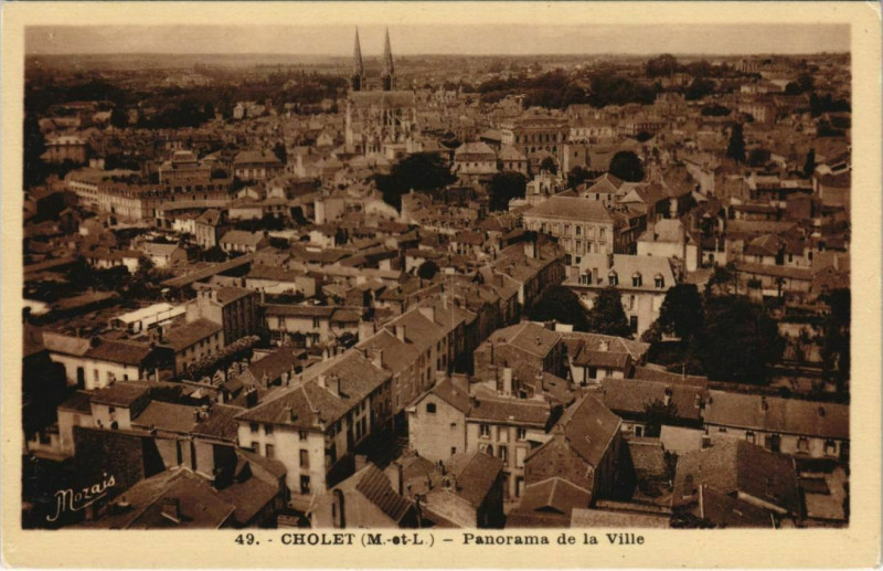 Carte postale ancienne Cholet Panorama de la Ville à Cholet