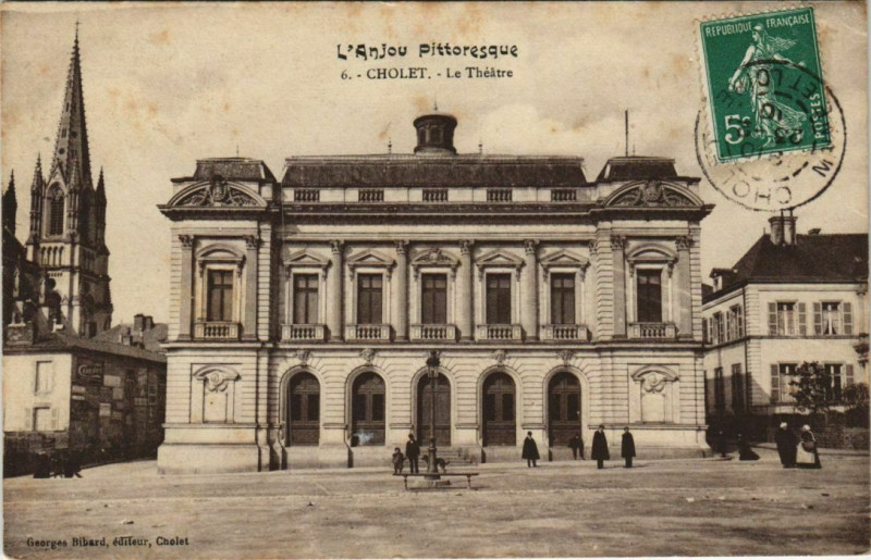 Carte postale ancienne Cholet Le Théatre à Cholet