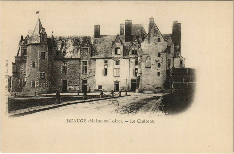 Carte postale ancienne Beauge Le Chateau