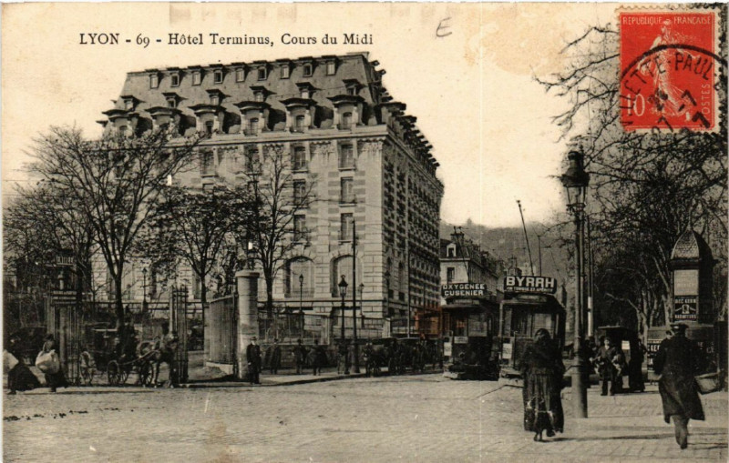 Carte postale ancienne Lyon - Hotel Terminus à Lyon