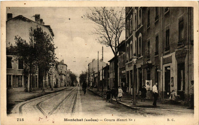 Carte postale ancienne Montchat - Cours Henri à Cours
