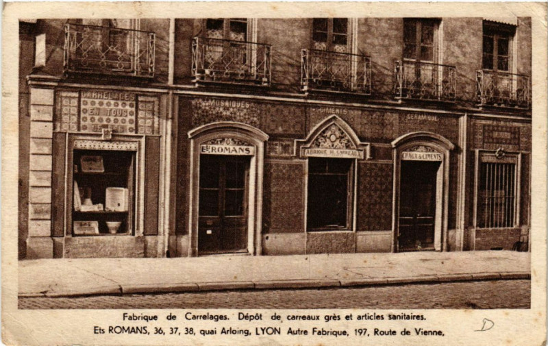 Carte postale ancienne Fabrique Carellages Depot carreaux gres et articles sanitai