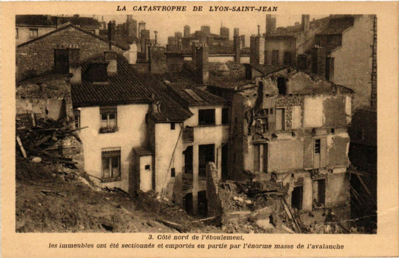 Carte postale ancienne La Catastrophe de Lyon-Saint-Jean - Cote nord de l'Eboulement à Lyon