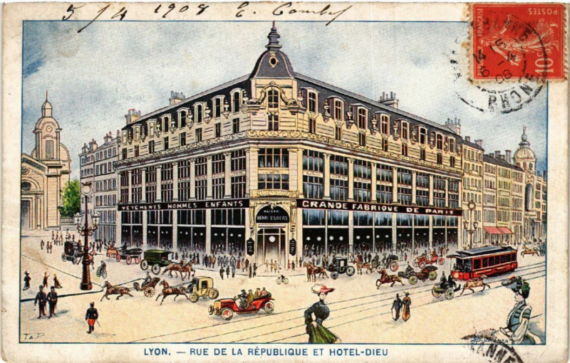 Carte postale ancienne Lyon - Rue de la Republique et Hotel-Dieu à Lyon