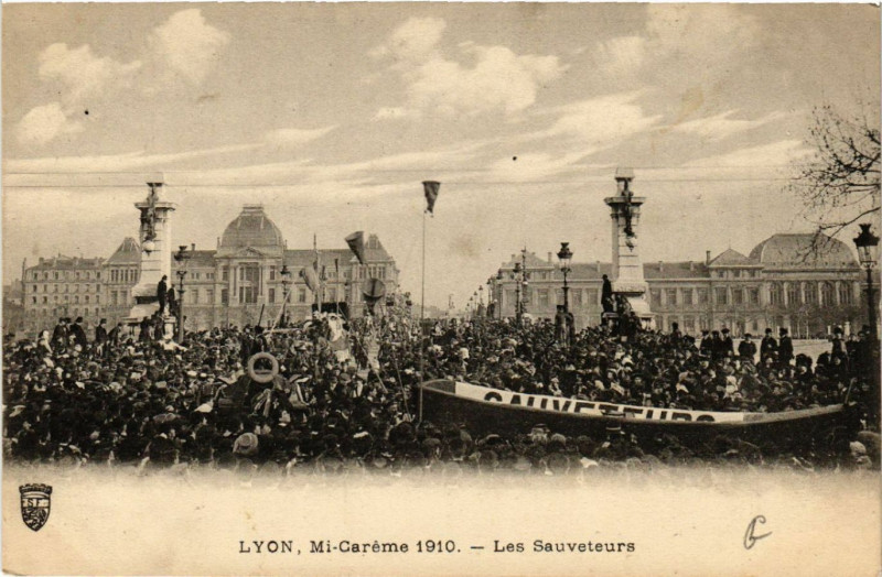 Carte postale ancienne Lyon - Mi Careme 1910 à Lyon