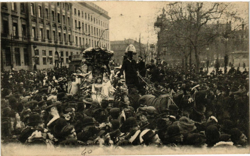 Carte postale ancienne Fetes de la Mi Careme a Lyon à Lyon