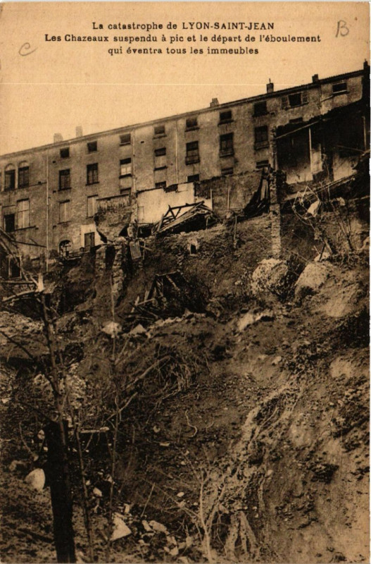 Carte postale ancienne La catastrophe de Lyon Saint-Jean à Lyon