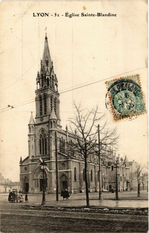 Carte postale ancienne Lyon - Eglise Sainte-Blandine à Lyon