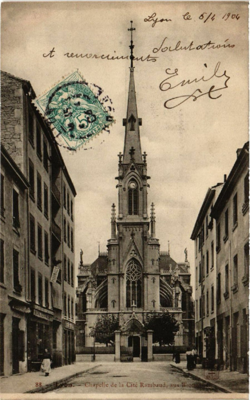 Carte postale ancienne Lyon - Chapelle de la Cite Rambaud à Lyon