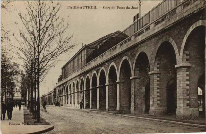 Carte postale ancienne Auteuil - Gare du Point du Jour à Paris 16e