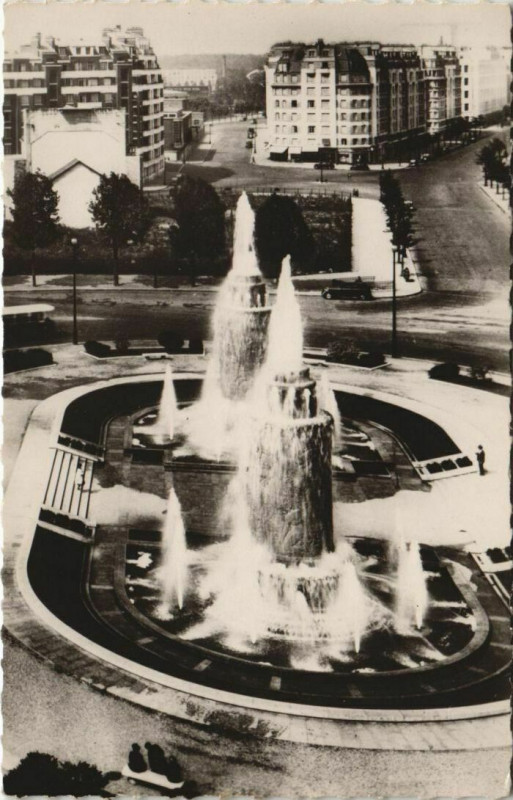 Carte postale ancienne Paris 16e Porte de Saint-Cloud