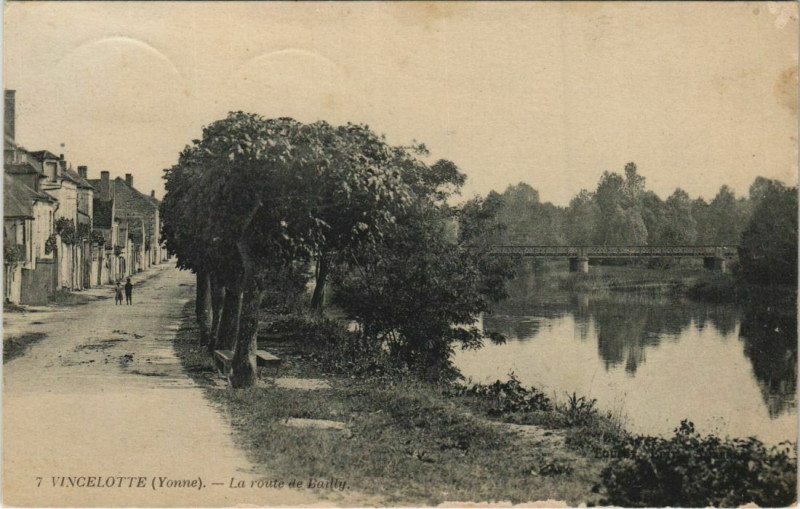 Carte postale ancienne Vincelotte La Route de Bailly