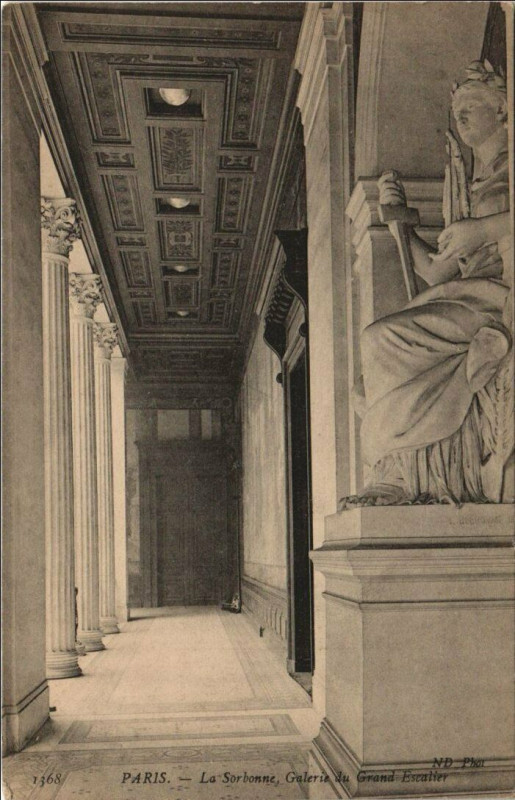 Carte postale ancienne Paris 5e La Sorbonne Galerie du Grand Escalier à Paris 5e