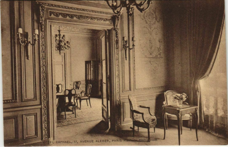 Carte postale ancienne Hôtel Raphael - Avenue Kleber - Private Dining room à Paris 16e