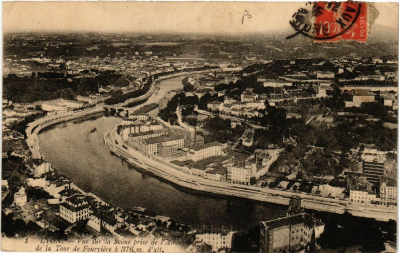 Carte postale ancienne Lyon Vue sur la Saone prise de l'Ascenseur à Lyon
