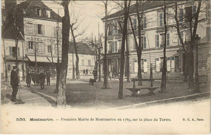 Carte postale ancienne Première Mairie de Montmartre, en 1789, sur la Place du Tertre à Paris 18e