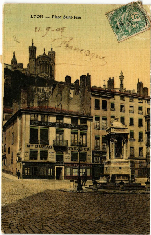 Carte postale ancienne Lyon Place Saint-Jean à Lyon