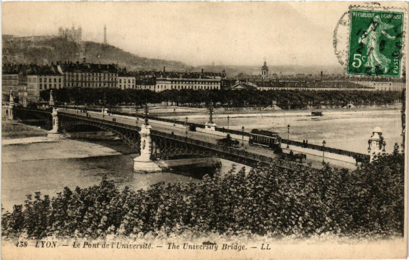 Carte postale ancienne Lyon le pont de l'Universite à Lyon
