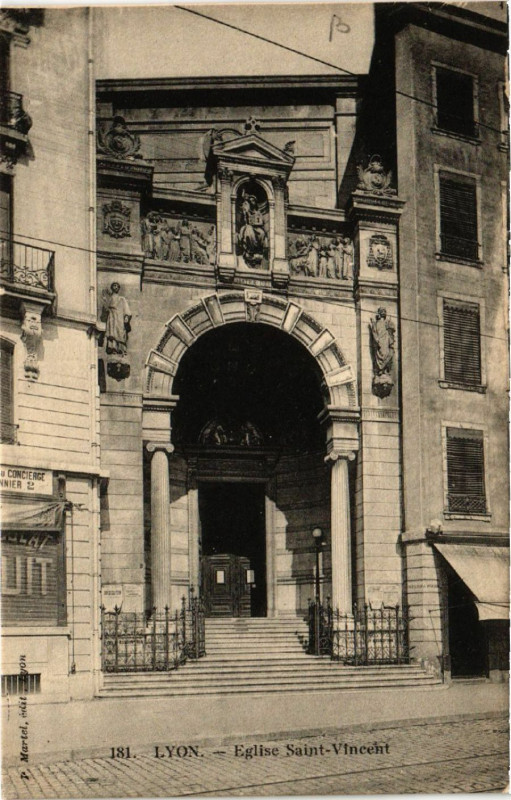 Carte postale ancienne Lyon Eglise Saint-Vincent à Lyon