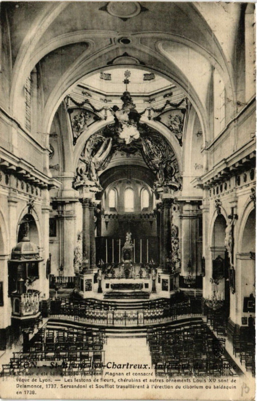 Carte postale ancienne Lyon Saint-Bruno-les-Chartreux Interiur de l'Eglise à Lyon