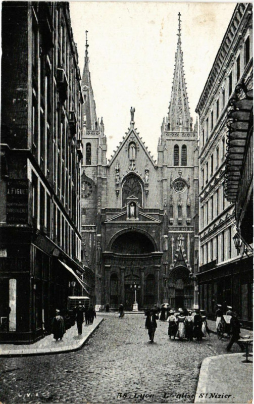 Carte postale ancienne Lyon L'Eglise Saint-Nizier à Lyon