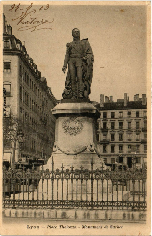 Carte postale ancienne Lyon Place Tholozan Monument de Suchet à Lyon