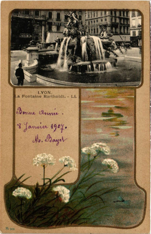 Carte postale ancienne Lyon La Fontaine Bartholdi à Lyon