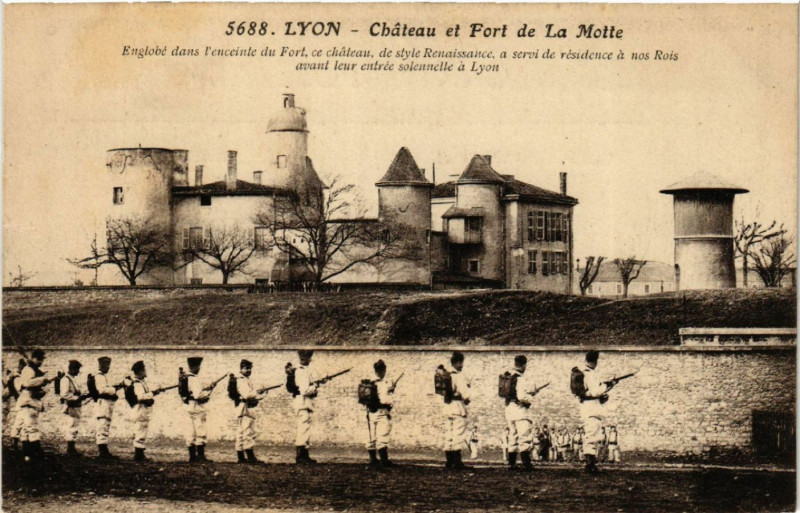 Carte postale ancienne Lyon Chateau de la Motte à Lyon