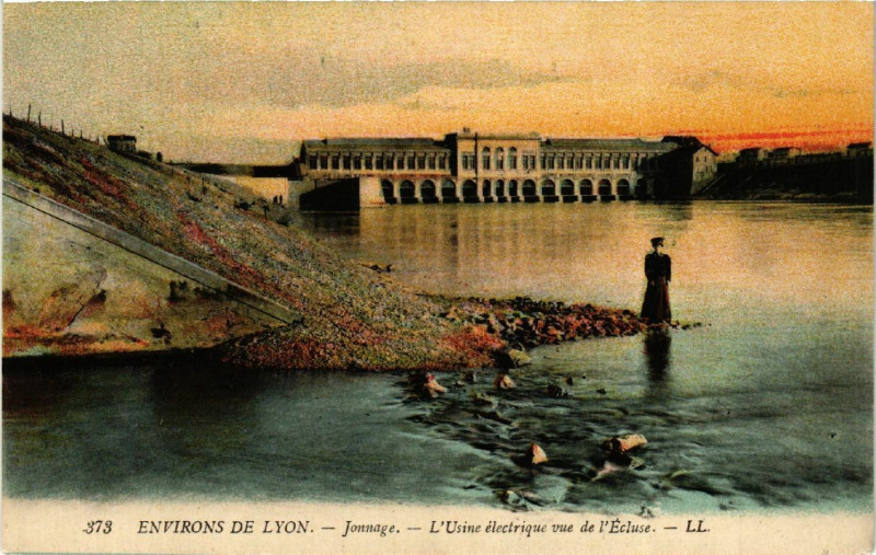 Carte postale ancienne Env. de Lyon Jonnage L'Usine Electrique à Lyon