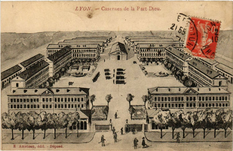 Carte postale ancienne Lyon Casernes de la Prt Dieu à Lyon