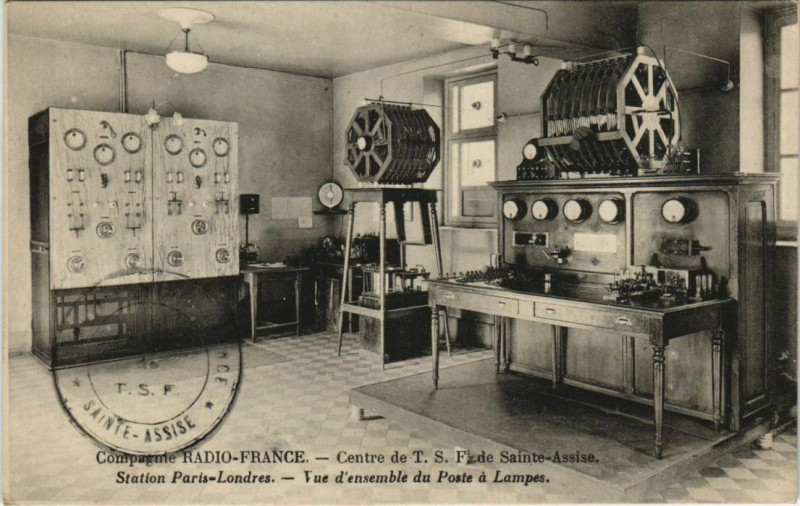 Carte postale ancienne Compagnie Radio-France Centre de T.S.F. De Sainte-Assise