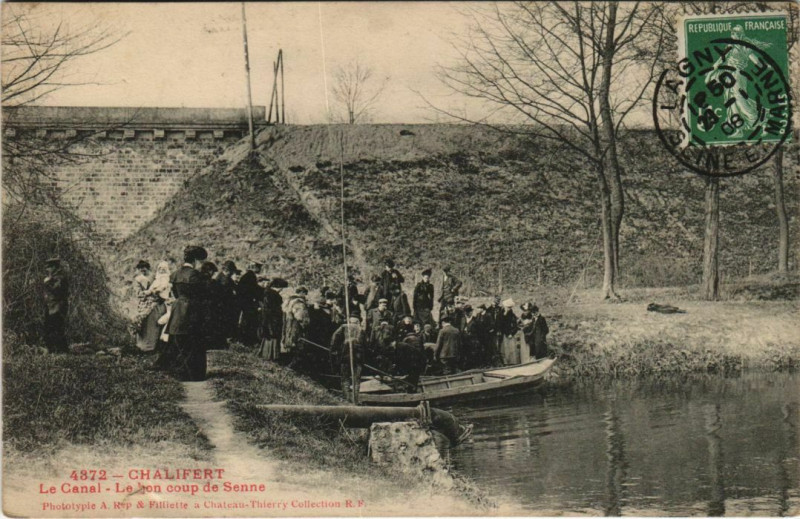 Carte postale ancienne Chalifert Le Canal Coup de Senne à Chalifert