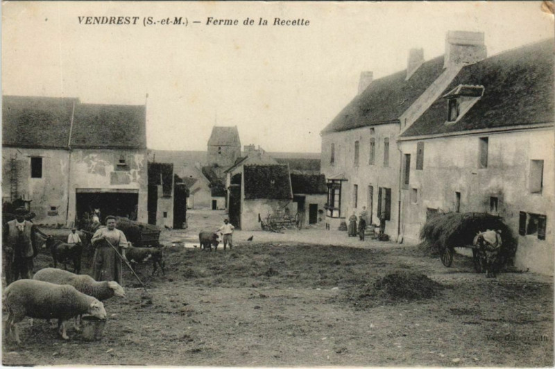 Carte postale ancienne Vendrest Ferme de la recette à Vendrest