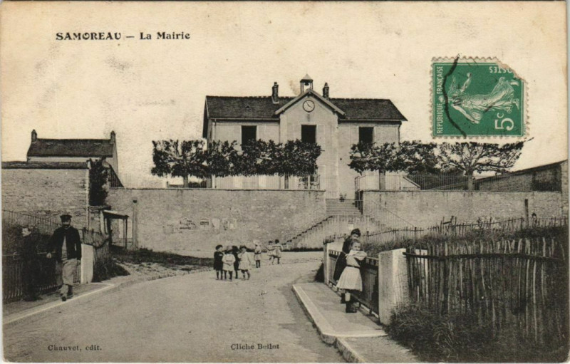Carte postale ancienne Samoreau La Mairie à Samoreau