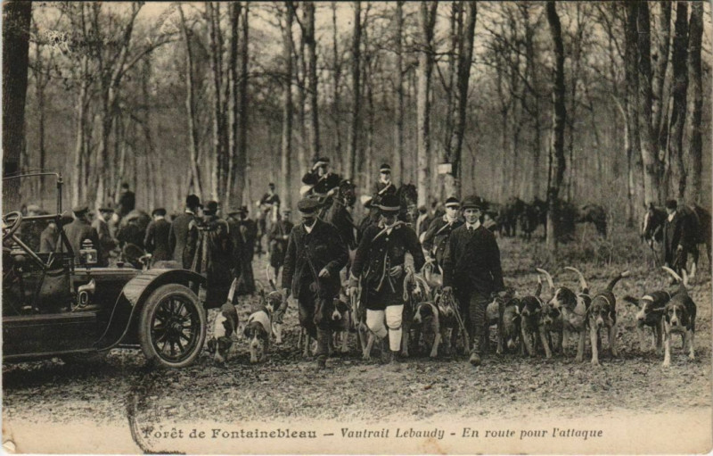 Carte postale ancienne Foret de Fontainebleau Vautrait Lebaudy En Route à Fontainebleau