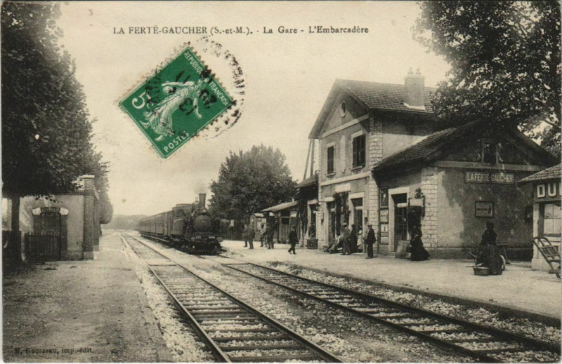 Carte postale ancienne La Ferte-Gaucher La Gare